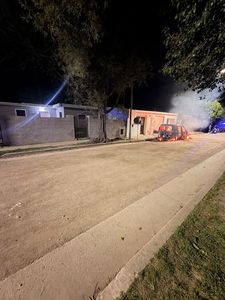 Incendiaron un vehículo durante la madrugada en Malvinas Argentinas - Reporte Regional