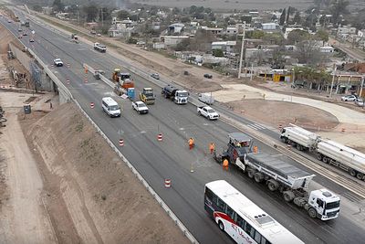 Infraestructura. Con un avance del 80%, el Altonivel Malvinas ingresa en su fase final de construcción - La Voz del Interior